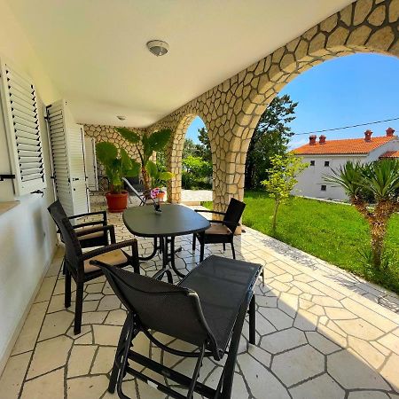 Apartments Sams Novi Vinodolski Zewnętrze zdjęcie
