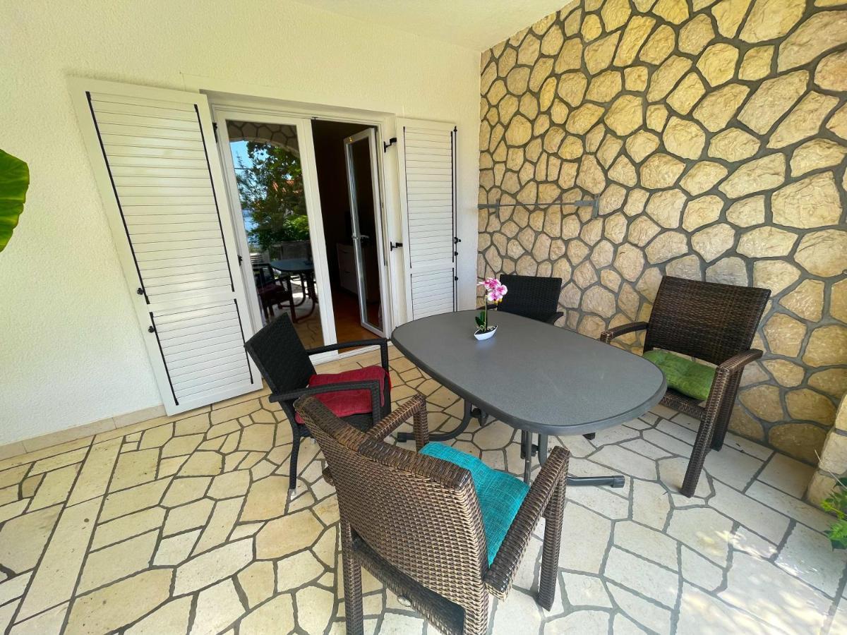 Apartments Sams Novi Vinodolski Zewnętrze zdjęcie