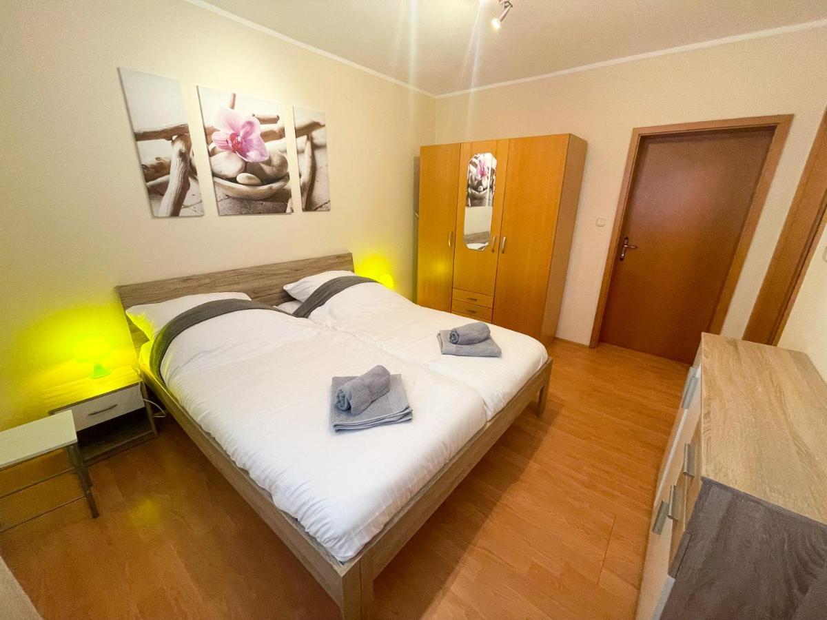 Apartments Sams Novi Vinodolski Zewnętrze zdjęcie