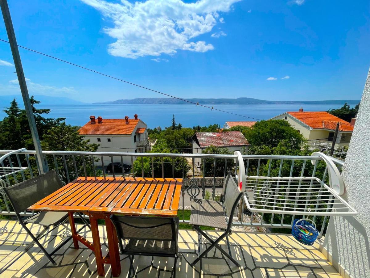 Apartments Sams Novi Vinodolski Zewnętrze zdjęcie