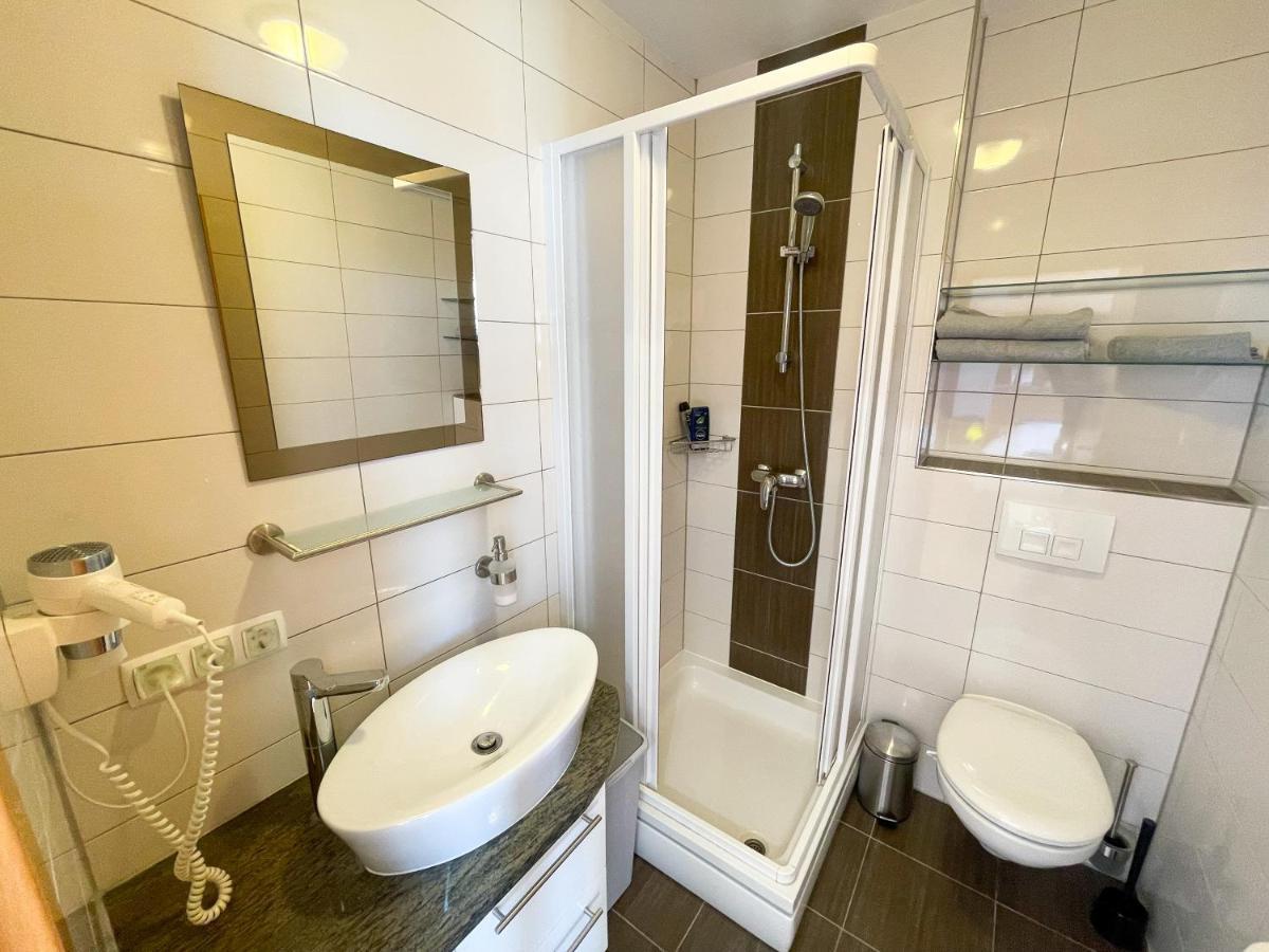 Apartments Sams Novi Vinodolski Zewnętrze zdjęcie